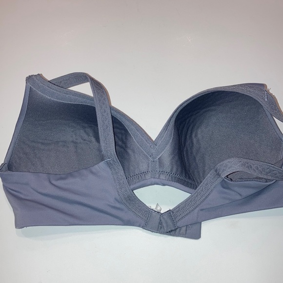 34B Warner’s gray no wire cup bra - Picture 6 of 10